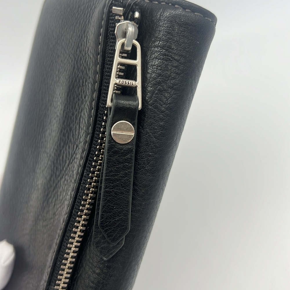 Fossil Issue No. 1954 Cowhide Leather Flap Clutch… - image 4